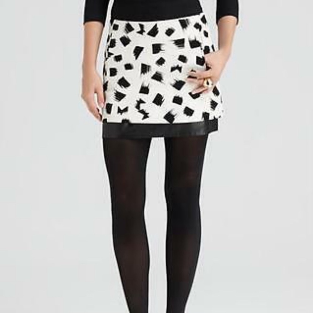 NWT $325 DVF Ellie Skirt Size 8